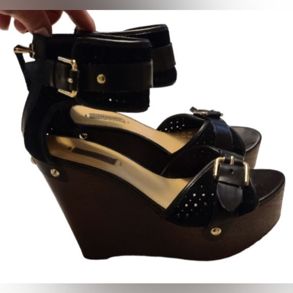 Guess Shoes - Guess Sandals.